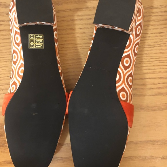 Mod Shoes Marsha Pumps - Picture 4 of 4